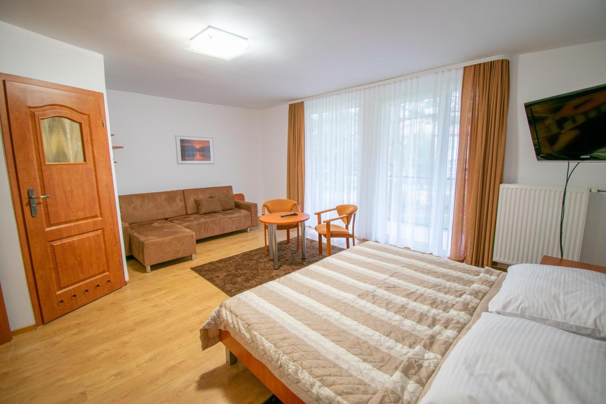 Rewita Rogowo K Kolobrzegu Hotell Rum bild